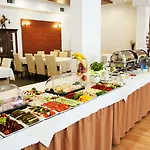 Hotel Artur 3*