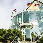 Artur Hotel