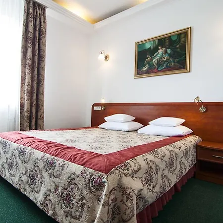Artur Otel 3*