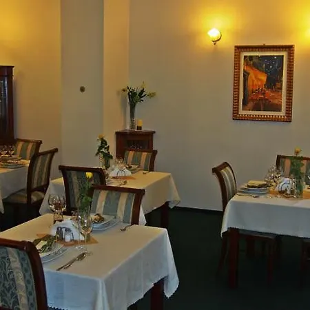 Artur Otel 3*