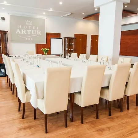 Artur Hotel 3*